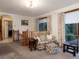 https://images.listonce.com.au/custom/160x/listings/9-cornelia-close-kilsyth-vic-3137/567/01524567_img_04.jpg?rUTtVP_uUS8