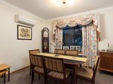 https://images.listonce.com.au/custom/160x/listings/9-cornelia-close-kilsyth-vic-3137/567/01524567_img_05.jpg?RD-3usEW1z8