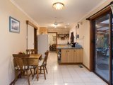 https://images.listonce.com.au/custom/160x/listings/9-cornelia-close-kilsyth-vic-3137/567/01524567_img_07.jpg?TmFPp34Shh8