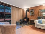 https://images.listonce.com.au/custom/160x/listings/9-cornelia-close-kilsyth-vic-3137/567/01524567_img_09.jpg?fyigEvdSQpo