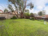 https://images.listonce.com.au/custom/160x/listings/9-cornelia-close-kilsyth-vic-3137/567/01524567_img_16.jpg?X5zqn29IDLg