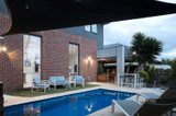 https://images.listonce.com.au/custom/160x/listings/9-crestwood-avenue-macleod-vic-3085/742/01120742_img_07.jpg?0DNKDf8titk