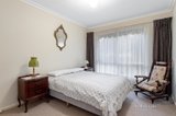 https://images.listonce.com.au/custom/160x/listings/9-damala-street-doncaster-east-vic-3109/467/01342467_img_09.jpg?1-OAAdpmnrk