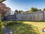 https://images.listonce.com.au/custom/160x/listings/9-david-drive-mooroolbark-vic-3138/940/01524940_img_11.jpg?FKSHy8VCVHo