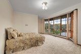 https://images.listonce.com.au/custom/160x/listings/9-dickens-close-templestowe-vic-3106/253/00145253_img_07.jpg?aYPYQjL7VJI