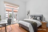 https://images.listonce.com.au/custom/160x/listings/9-dickens-street-moonee-ponds-vic-3039/003/01797003_img_08.jpg?HQs6ChV8tGY