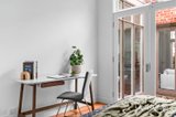 https://images.listonce.com.au/custom/160x/listings/9-dickens-street-moonee-ponds-vic-3039/003/01797003_img_09.jpg?vb94I_ZlpNw