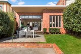 https://images.listonce.com.au/custom/160x/listings/9-dickens-street-moonee-ponds-vic-3039/115/01847115_img_11.jpg?NxmvFvubUWE