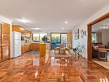 https://images.listonce.com.au/custom/160x/listings/9-dilkara-court-doncaster-east-vic-3109/762/01680762_img_06.jpg?YdxLb5em6zA
