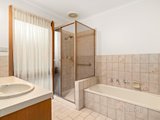 https://images.listonce.com.au/custom/160x/listings/9-dilkara-court-doncaster-east-vic-3109/762/01680762_img_10.jpg?bKCHBl4TVzs