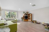 https://images.listonce.com.au/custom/160x/listings/9-dorrington-court-bundoora-vic-3083/396/01368396_img_04.jpg?_P97SmzA7tI