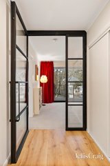 https://images.listonce.com.au/custom/160x/listings/9-douglas-parade-croydon-vic-3136/075/01977075_img_08.jpg?EVZz-Y5axGE