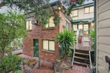 https://images.listonce.com.au/custom/160x/listings/9-dwyer-place-greensborough-vic-3088/622/01829622_img_19.jpg?M6R74xLboaw