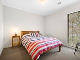 https://images.listonce.com.au/custom/160x/listings/9-echo-place-alfredton-vic-3350/092/00952092_img_05.jpg?ionS7dmF_JY