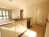 https://images.listonce.com.au/custom/160x/listings/9-echo-place-alfredton-vic-3350/919/01575919_img_08.jpg?56vX0lG3oFA