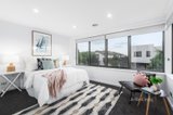 https://images.listonce.com.au/custom/160x/listings/9-edgbaston-way-mulgrave-vic-3170/210/01677210_img_08.jpg?-h6DUjp64XI