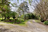 https://images.listonce.com.au/custom/160x/listings/9-edward-staff-drive-kinglake-vic-3763/126/01982126_img_11.jpg?OZaIIWXQk3A