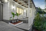 https://images.listonce.com.au/custom/160x/listings/9-egan-street-diamond-creek-vic-3089/277/01637277_img_02.jpg?Tj3GaamQIRU