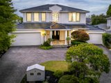 https://images.listonce.com.au/custom/160x/listings/9-elm-court-templestowe-vic-3106/454/01643454_img_01.jpg?ubECAQEen4w