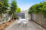 https://images.listonce.com.au/custom/160x/listings/9-fairchild-street-abbotsford-vic-3067/930/01021930_img_04.jpg?jeZ8Qt9Rew0