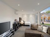 https://images.listonce.com.au/custom/160x/listings/9-fairfield-avenue-camberwell-vic-3124/093/00829093_img_12.jpg?ime6rnYw1Pc