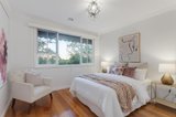 https://images.listonce.com.au/custom/160x/listings/9-farquharson-street-mount-waverley-vic-3149/268/01421268_img_08.jpg?OKobDQejTSo