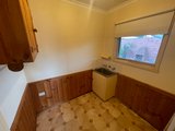https://images.listonce.com.au/custom/160x/listings/9-felix-street-grovedale-vic-3216/637/01818637_img_07.jpg?SxQm7ItSkKU