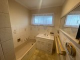 https://images.listonce.com.au/custom/160x/listings/9-felix-street-grovedale-vic-3216/637/01818637_img_09.jpg?ptzuDyPpm3M