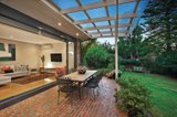 https://images.listonce.com.au/custom/160x/listings/9-florence-avenue-kew-vic-3101/458/01907458_img_08.jpg?JN8X_hGKR18