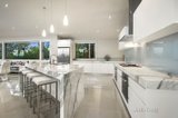 https://images.listonce.com.au/custom/160x/listings/9-frank-street-balwyn-north-vic-3104/391/00500391_img_08.jpg?YcBdJdVRKcI