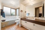 https://images.listonce.com.au/custom/160x/listings/9-french-street-croydon-vic-3136/585/01735585_img_09.jpg?S7js7Bz96Lg