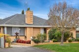 https://images.listonce.com.au/custom/160x/listings/9-gainsborough-street-castlemaine-vic-3450/387/01536387_img_13.jpg?HUEtIYuASg0