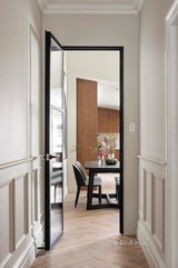https://images.listonce.com.au/custom/160x/listings/9-gibdon-street-richmond-vic-3121/206/01718206_img_18.jpg?MYrziI0KwT8