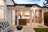 https://images.listonce.com.au/custom/160x/listings/9-gibdon-street-richmond-vic-3121/206/01718206_img_19.jpg?eCmUjkO1N4Y
