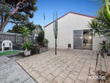 https://images.listonce.com.au/custom/160x/listings/9-ginifer-avenue-altona-north-vic-3025/590/01202590_img_17.jpg?7sxqpWCT214