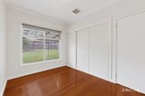 https://images.listonce.com.au/custom/160x/listings/9-glencara-street-avondale-heights-vic-3034/802/01982802_img_10.jpg?xH1TyAjbv7E