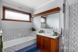 https://images.listonce.com.au/custom/160x/listings/9-goonyah-court-greensborough-vic-3088/478/01779478_img_10.jpg?0aFpfFd-0CI