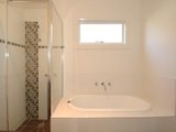 https://images.listonce.com.au/custom/160x/listings/9-grey-street-east-geelong-vic-3219/392/01699392_img_05.jpg?xesUMVElND8
