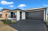 https://images.listonce.com.au/custom/160x/listings/9-hadley-street-charlemont-vic-3217/813/01698813_img_12.jpg?VkNVBUaB9Pw
