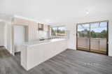 https://images.listonce.com.au/custom/160x/listings/9-haigh-place-mount-pleasant-vic-3350/380/01099380_img_02.jpg?nSALc2k66jQ