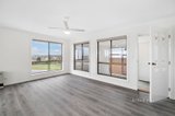 https://images.listonce.com.au/custom/160x/listings/9-haigh-place-mount-pleasant-vic-3350/380/01099380_img_04.jpg?uTCFoYTYXcs