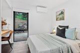 https://images.listonce.com.au/custom/160x/listings/9-hamilton-road-north-warrandyte-vic-3113/560/01564560_img_17.jpg?8etCAwf8-R0