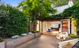 https://images.listonce.com.au/custom/160x/listings/9-harris-street-north-melbourne-vic-3051/277/01905277_img_06.jpg?V-ghSFL8ok0