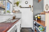 https://images.listonce.com.au/custom/160x/listings/9-heath-avenue-hepburn-vic-3461/927/01439927_img_05.jpg?GvG2xIpuPBc