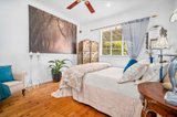 https://images.listonce.com.au/custom/160x/listings/9-heath-avenue-hepburn-vic-3461/927/01439927_img_07.jpg?HvF8w2Tznw8