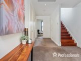 https://images.listonce.com.au/custom/160x/listings/9-henley-bridge-road-chirnside-park-vic-3116/674/01525674_img_05.jpg?tHvTyHij8sI