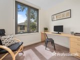 https://images.listonce.com.au/custom/160x/listings/9-henley-bridge-road-chirnside-park-vic-3116/674/01525674_img_10.jpg?3CCixdzsxjE