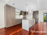 https://images.listonce.com.au/custom/160x/listings/9-henley-bridge-road-chirnside-park-vic-3116/674/01525674_img_13.jpg?YIyn-4jNfqI