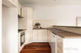 https://images.listonce.com.au/custom/160x/listings/9-hennessy-street-brunswick-vic-3056/856/01959856_img_06.jpg?Qvl4qL4v38I
