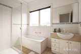 https://images.listonce.com.au/custom/160x/listings/9-hennessy-street-brunswick-vic-3056/856/01959856_img_15.jpg?knyr-p3Fi1A